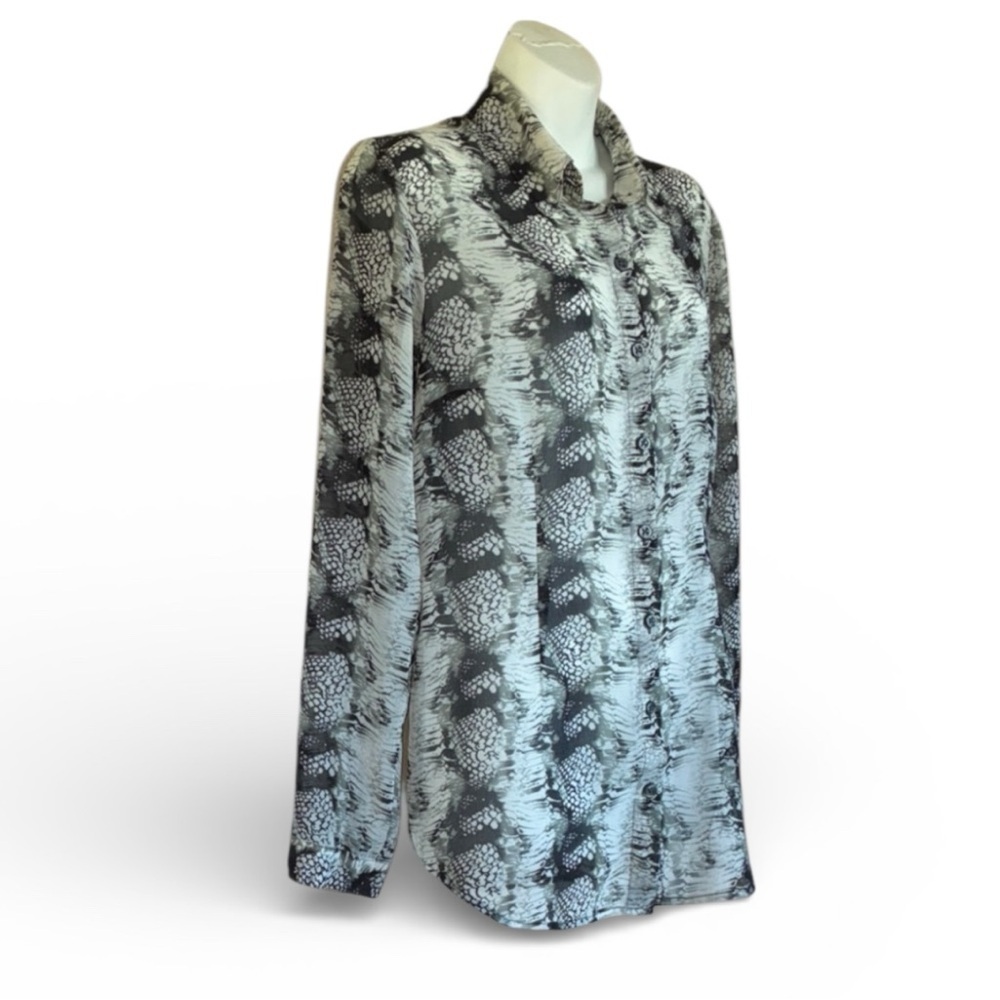 CAbi button down shirt, women’s M, black/white snake print, slightly sheer. EUC